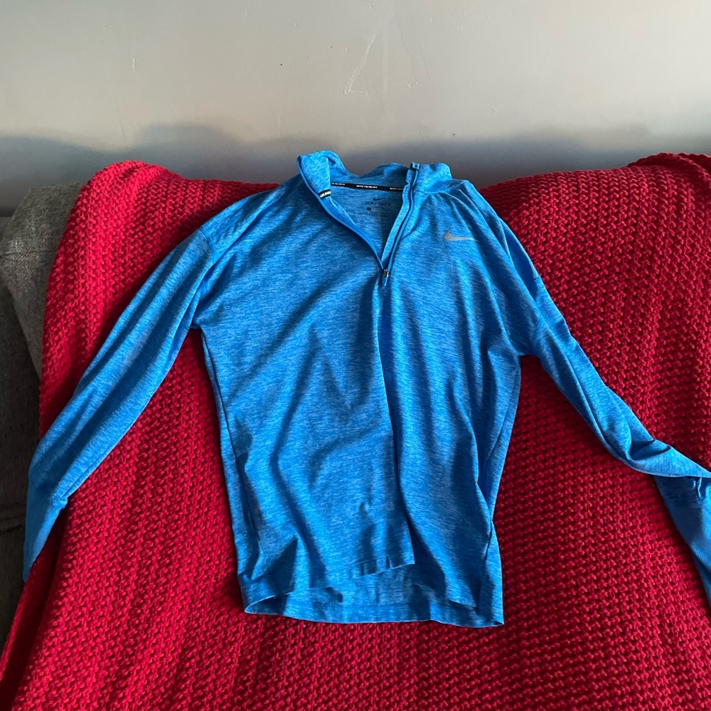 Nike quarter zip top